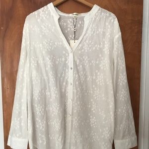 brand new embroidery flowers blouse